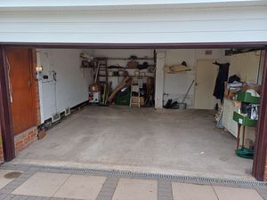 Photo 22- click for photo gallery